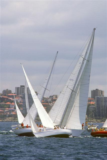 kualoa sailboat